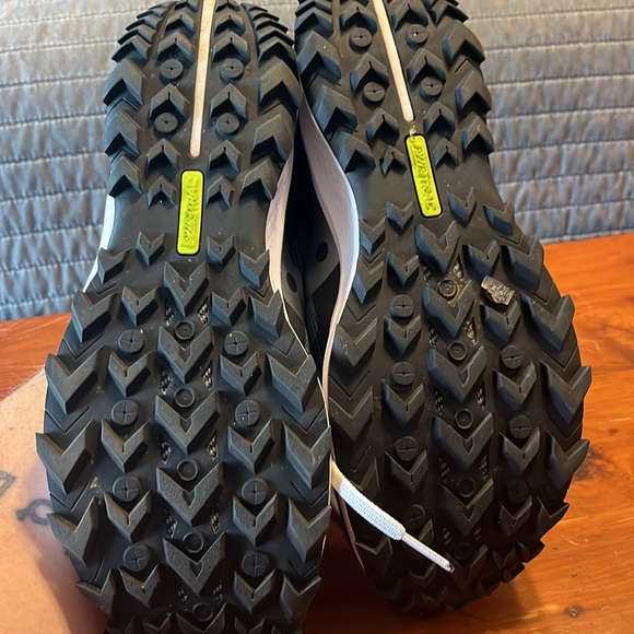 Saucony trail sneakers - Picture 5 of 5